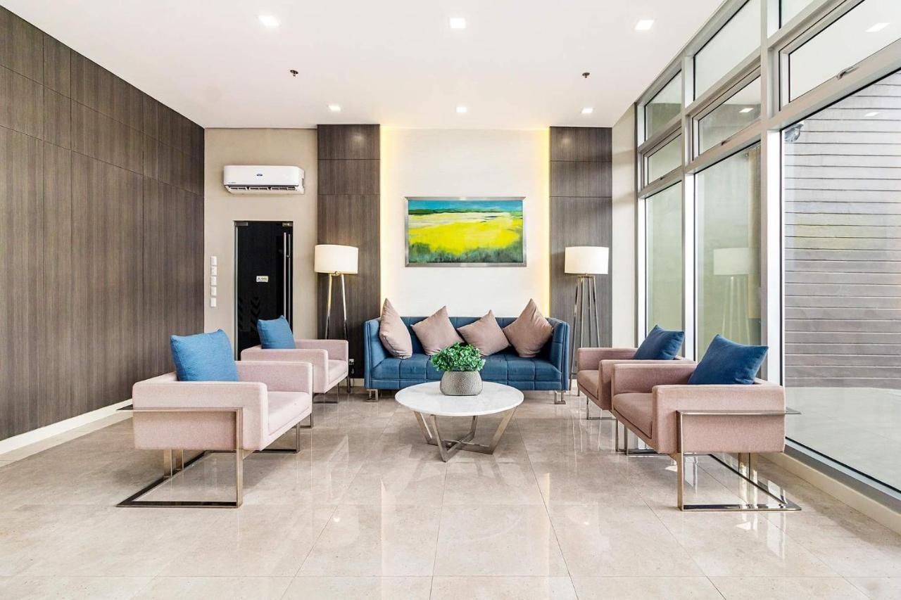Desna By J&J Homes At Avida Towers Riala T3 Cebu Stadt Exterior foto